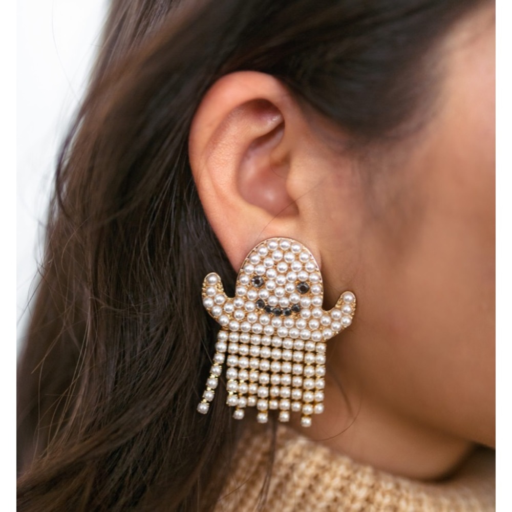 NWT Baublebar Halloween pearl ghost earrings 👻